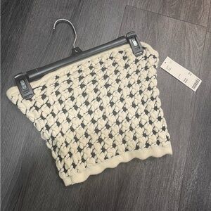 Cream and Black Knit houndstooth Top